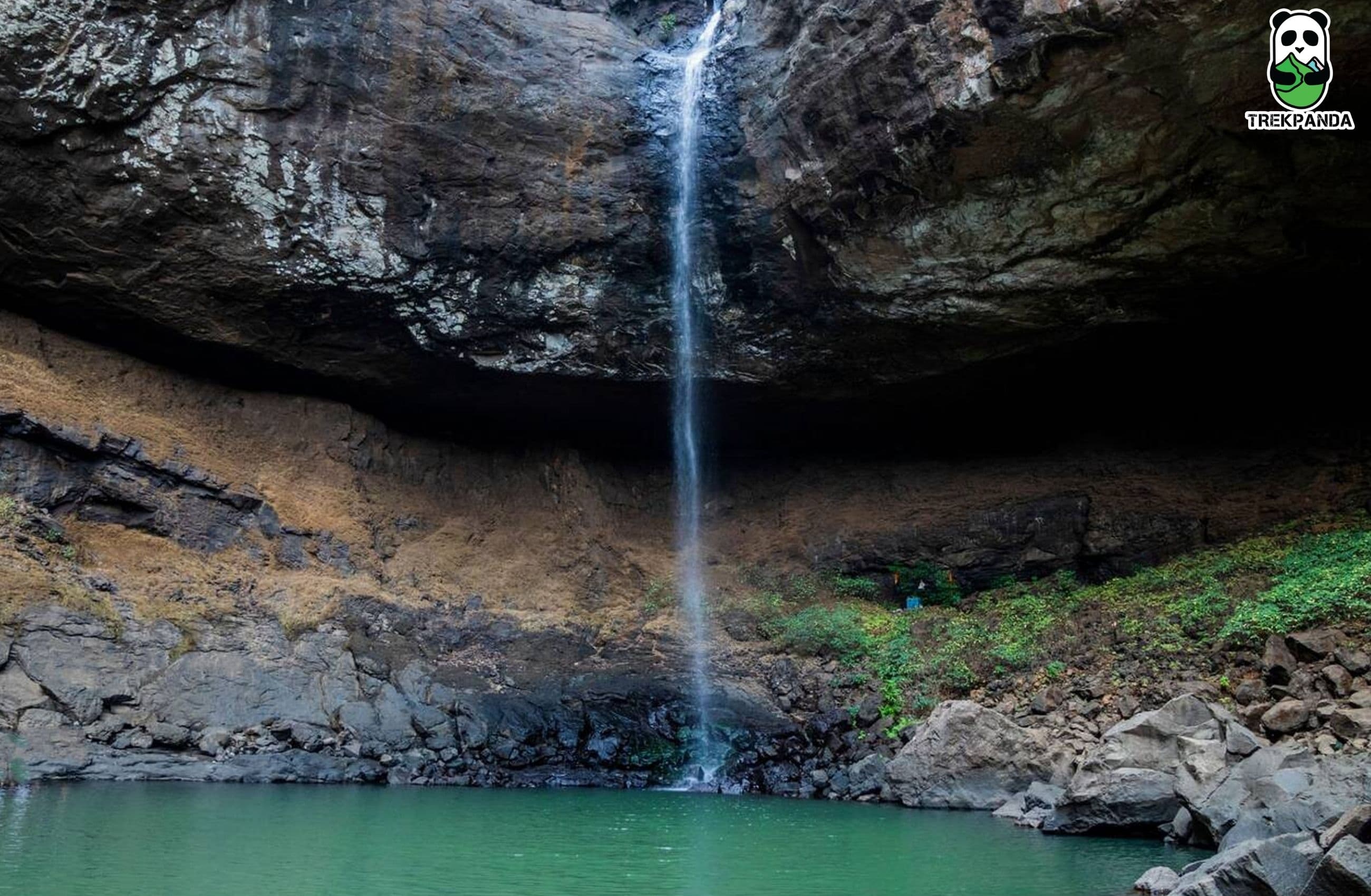 Devkund Watterfall